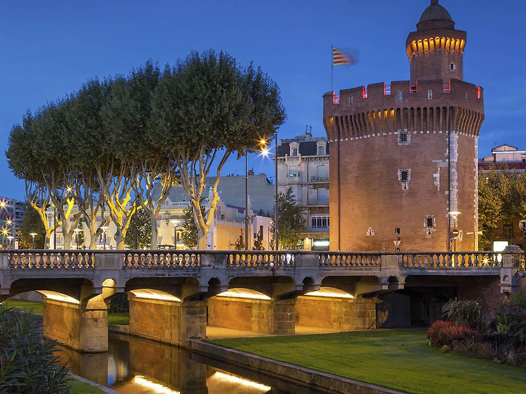 Ibis Styles Perpignan Centre Gare Hotel Exterior photo