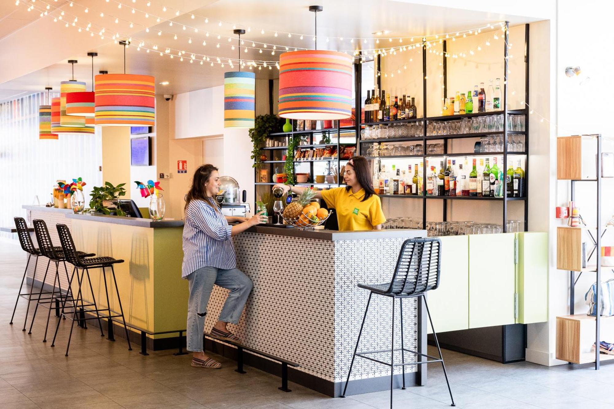 Ibis Styles Perpignan Centre Gare Hotel Exterior photo