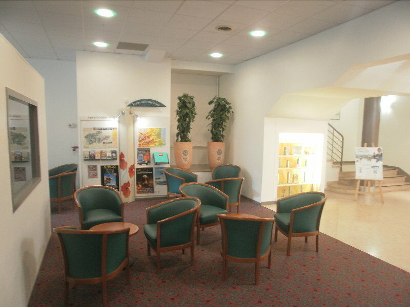 Ibis Styles Perpignan Centre Gare Hotel Exterior photo
