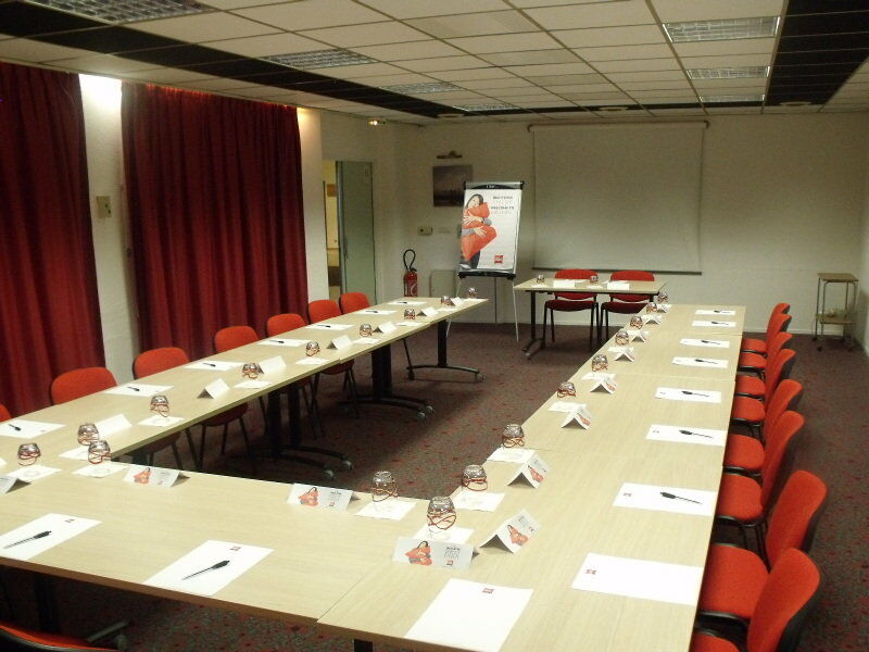 Ibis Styles Perpignan Centre Gare Hotel Exterior photo